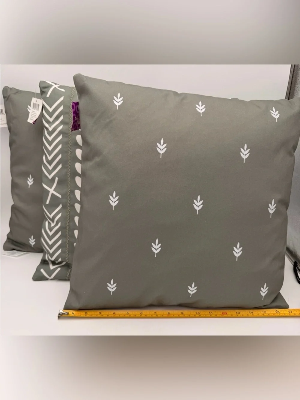 Set of 3 Green Decorative Throw Pillows with White Leaf Pattern